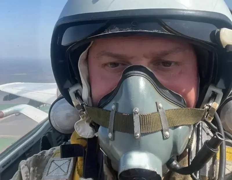 Зображення до:  На східному напрямку загинув льотчик із Харкова Євгеній Іванов
