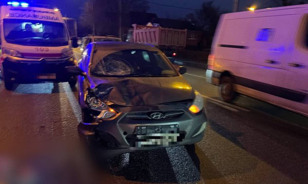 Зображення до:  10 днів у комі: що відомо про стан двох дівчат, постраждалих у ДТП у Харкові