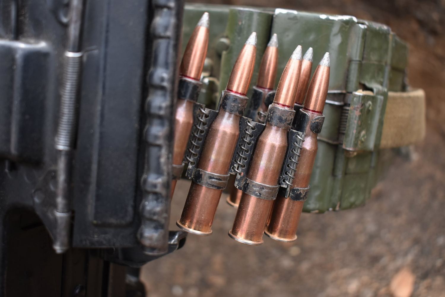 Зображення до:  Російські військові намагалися атакувати через прикордонну річку на Харківщині