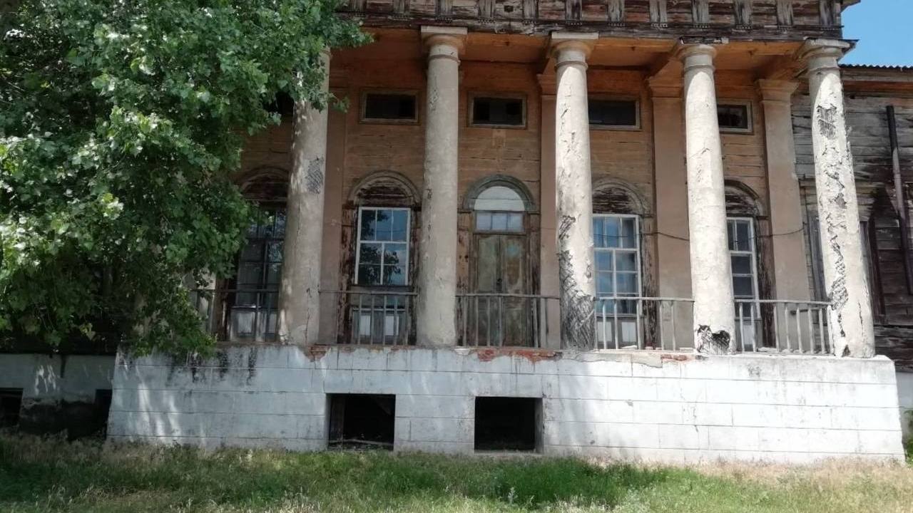 Зображення до:  Будинок на Харківщині, який пов’язують із життям Сковороди, передадуть у комунальну власність