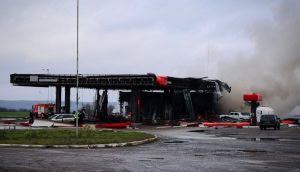 Зображення до посту: Ще один поранений помер після російської атаки по АЗС під Харковом 