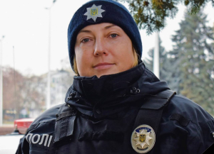 Зображення до посту: Від удару по Ізюму загинула одна з перших патрульних Донеччини