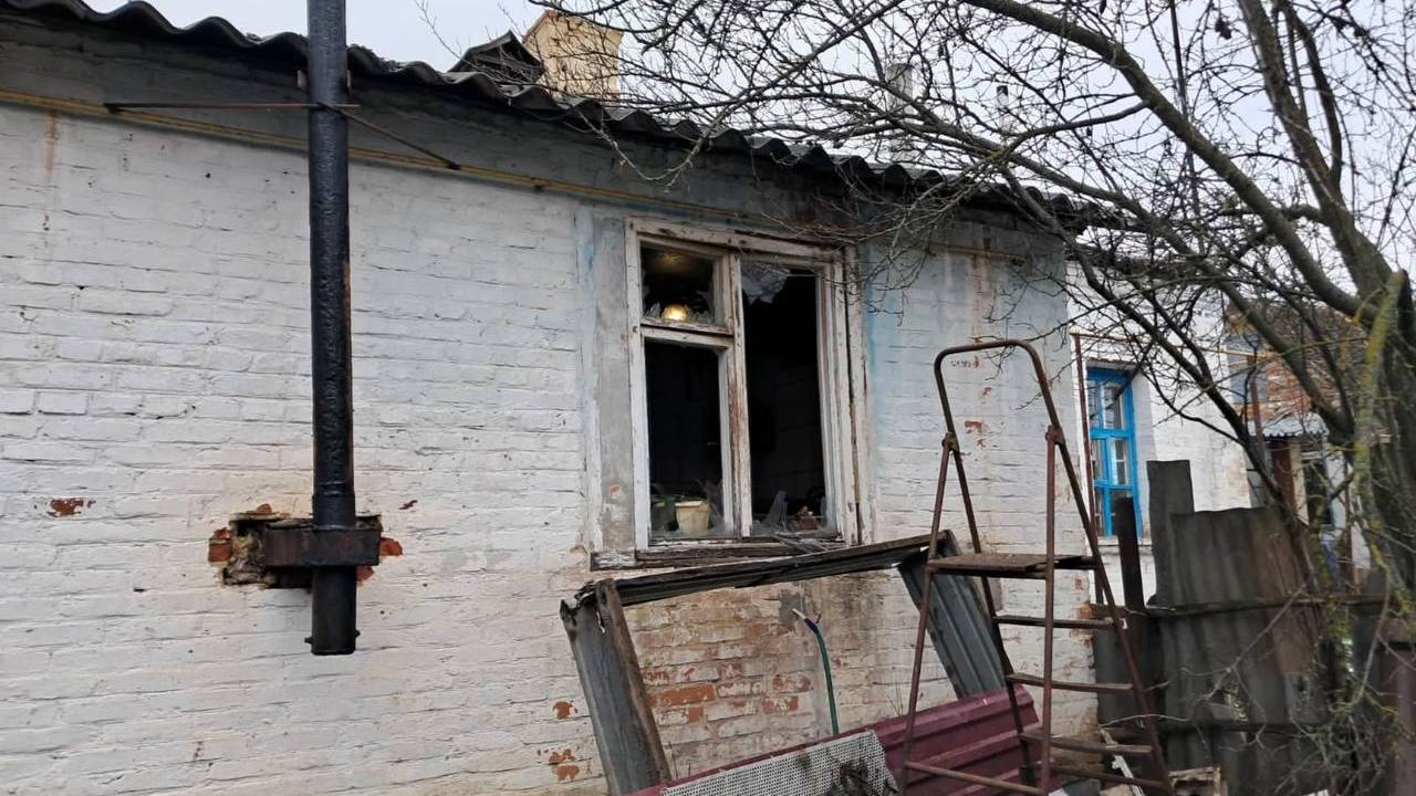 Зображення до:  Російська армія завдала серії ударів по Золочівщині, пошкоджені будинки