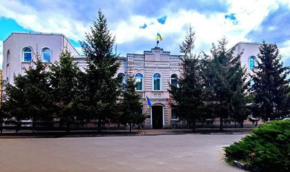 Зміїв