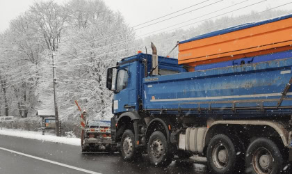 Негода на Харківщині: де обмежили рух транспорту снігопад дорога сніг