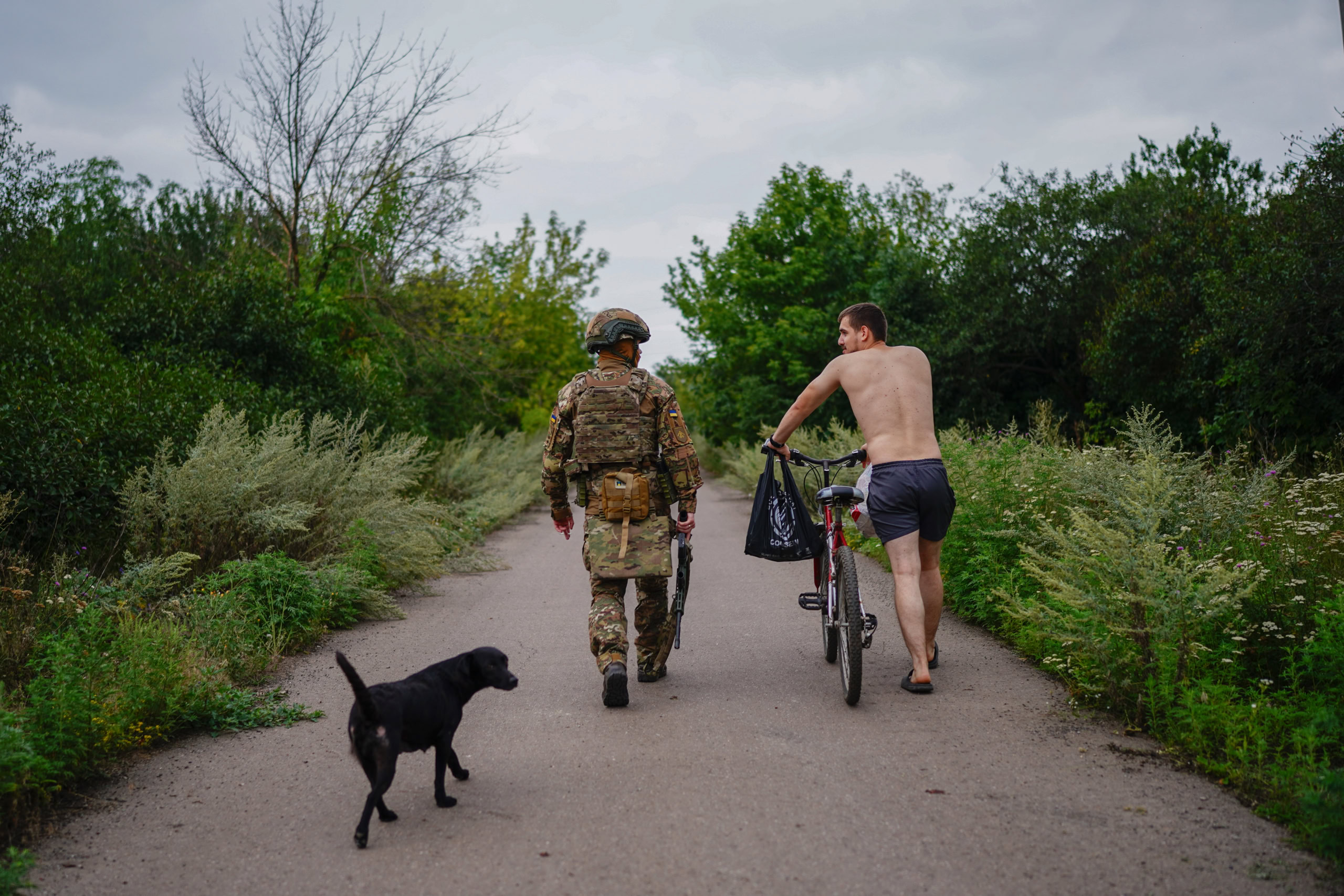 Зображення до:  У Харкові покажуть фотовиставку «Хартія: Спека. 11 поглядів на війну»