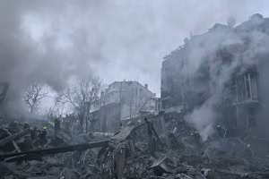 Зображення до посту: У Харкові продовжують розбирати завали: є безвісти зниклі