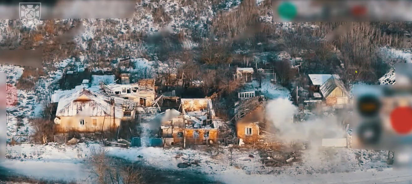 Фото: Скриншот відео 16 АК