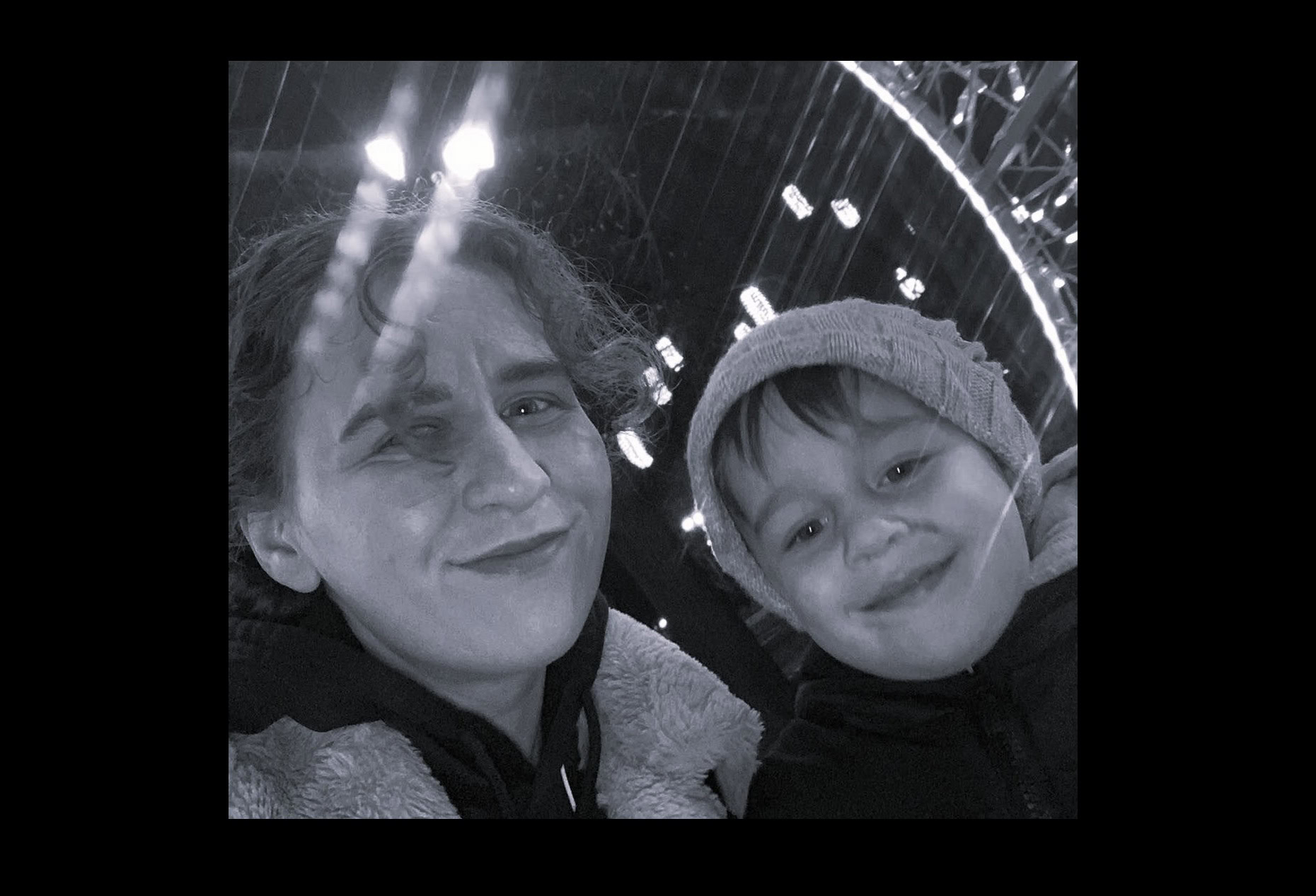 Зображення до:  «Світла дитина, правильна»: у Харкові загинули мати з сином з Кривого Рогу