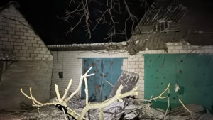 Зображення до посту: На Чугуївщині на Великобурлуччині — п’ятеро постраждалих від дронових атак