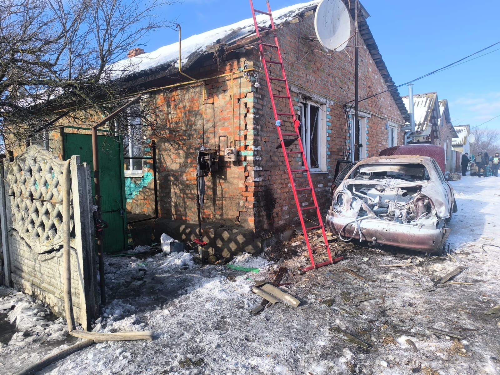 Зображення до:  Два дрони атакували Золочів: постраждали троє дітей та двоє дорослих