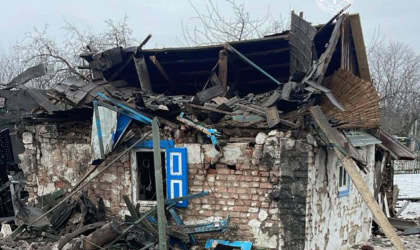 Зруйнований обстрілом будинок у Лозовій на Харківщині, 12 лютого 2026