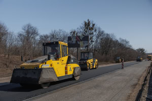 Зображення до посту: На Харківщині розпочали ремонтувати трасу М-03 Київ — Харків