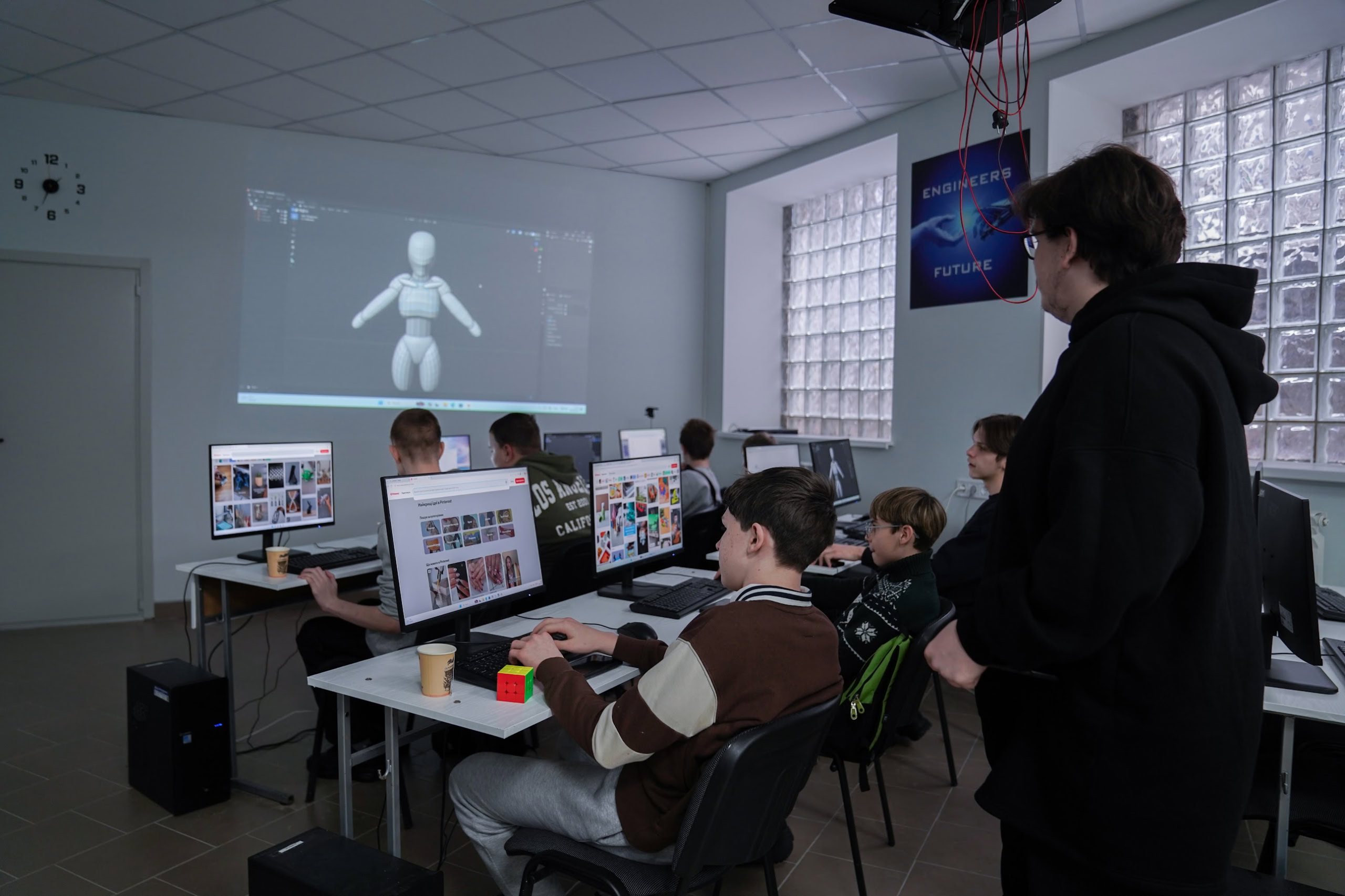 Заняття у Школі майбутніх інженерів