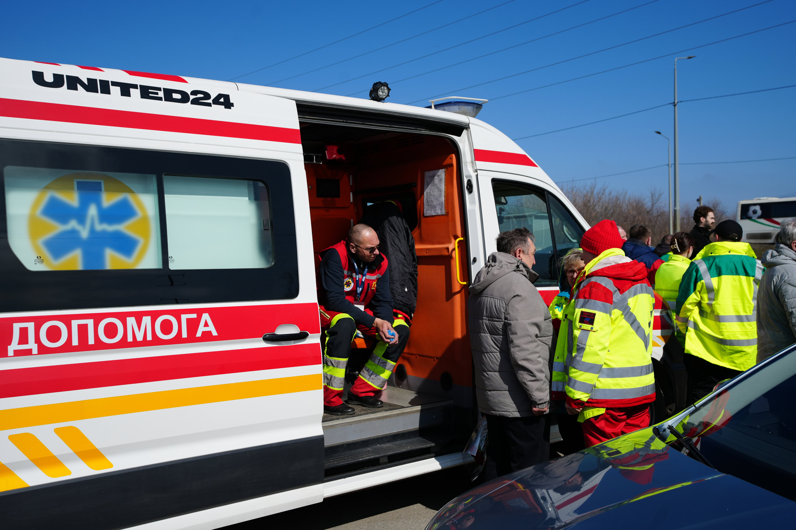 Зображення до:  Рада оборони Харківщини розглянула питання захисту автомобілів екстреної допомоги