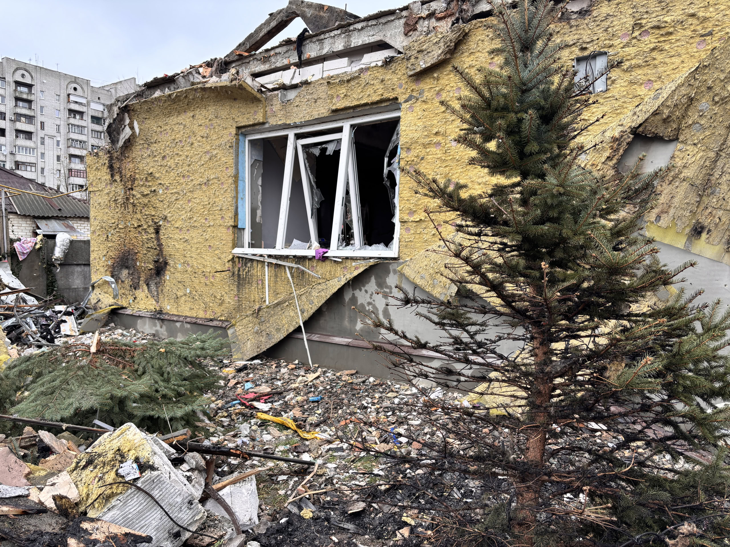 Зображення до:  Верховна Рада звільнила власників зруйнованого житла від сплати комунальних послуг