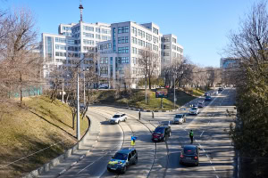 Зображення до посту: День добровольця у Харкові відзначили автопробігом на честь захисників