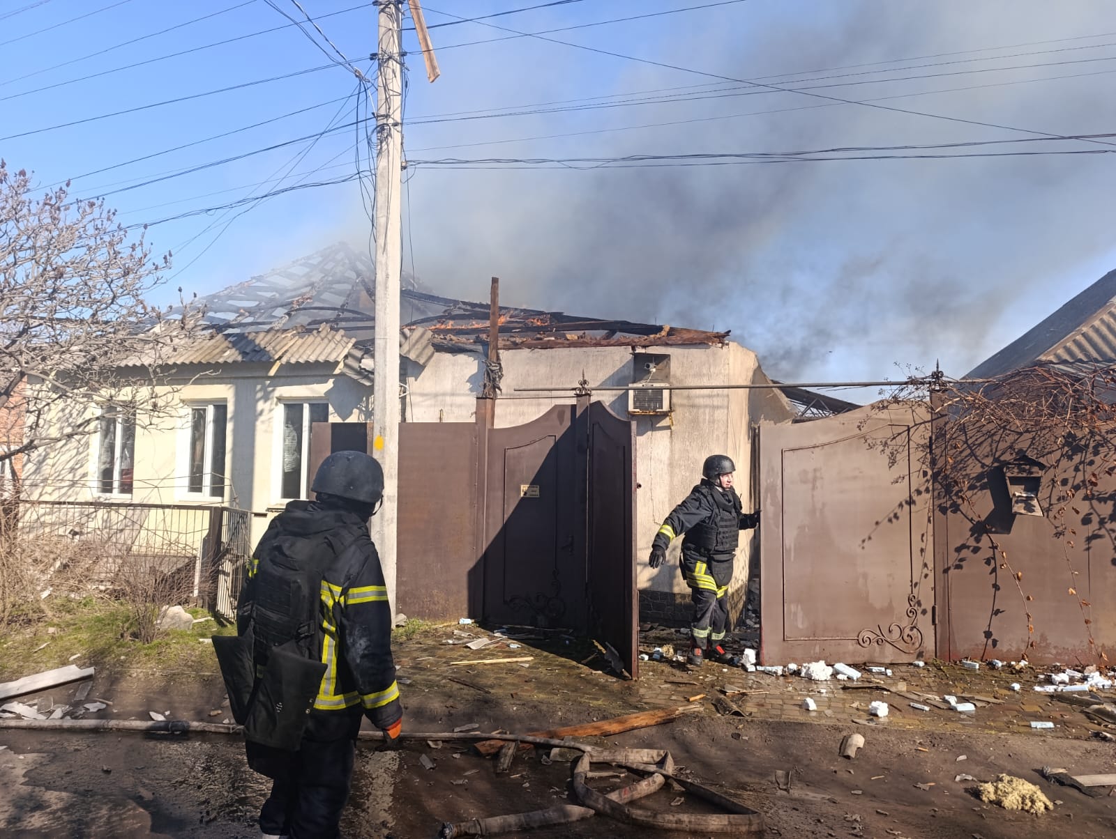 Зображення до:  З трьох сіл Золочівської громади примусово евакуюють дітей