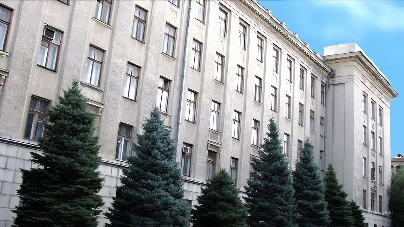 Зображення до:  Застосовував силові «методи навчання»: сержантові ХНУПС оголосили підозру