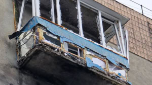 Зображення до посту: Російській дрон атакував Харків: постраждали жінка та 9-річна дитина