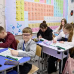 Діти в підземній школі в Харкові, березень 2026