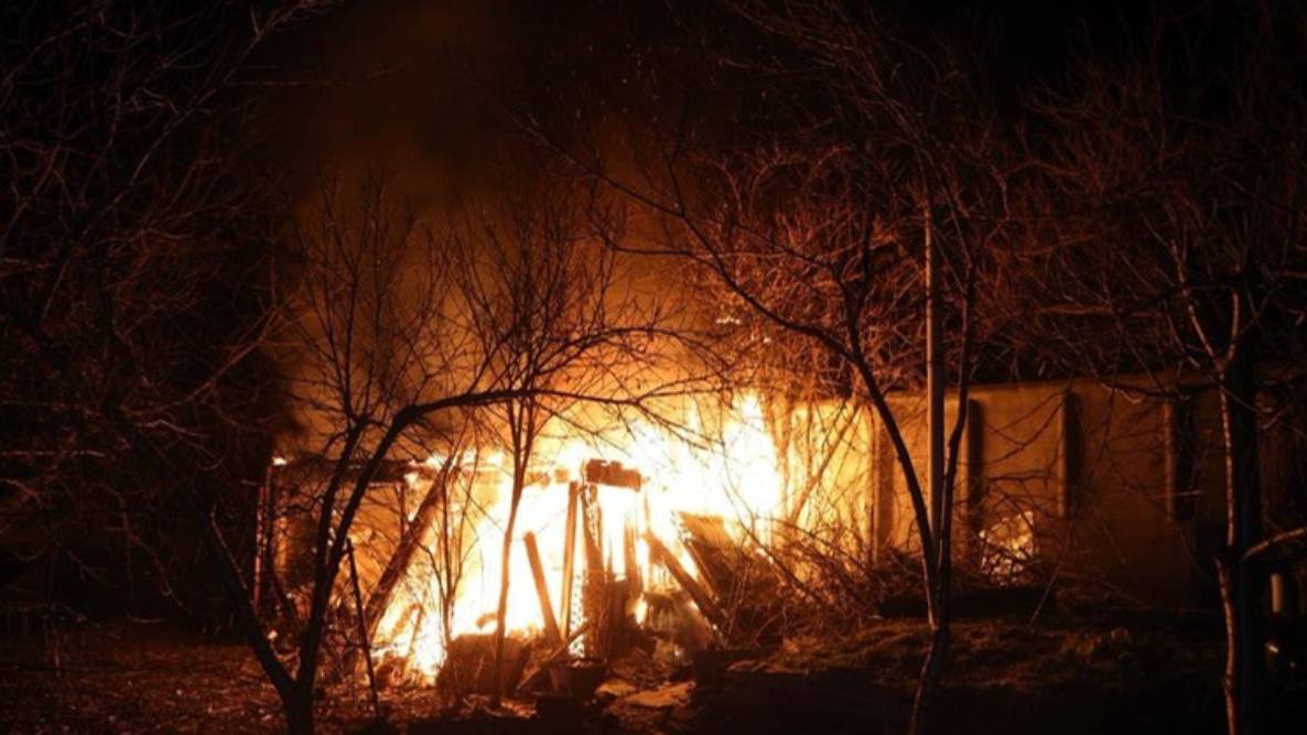 Зображення до:  Обстріли Харківщини за добу: пожежа в Харкові та руйнування на залізниці в Мерефі