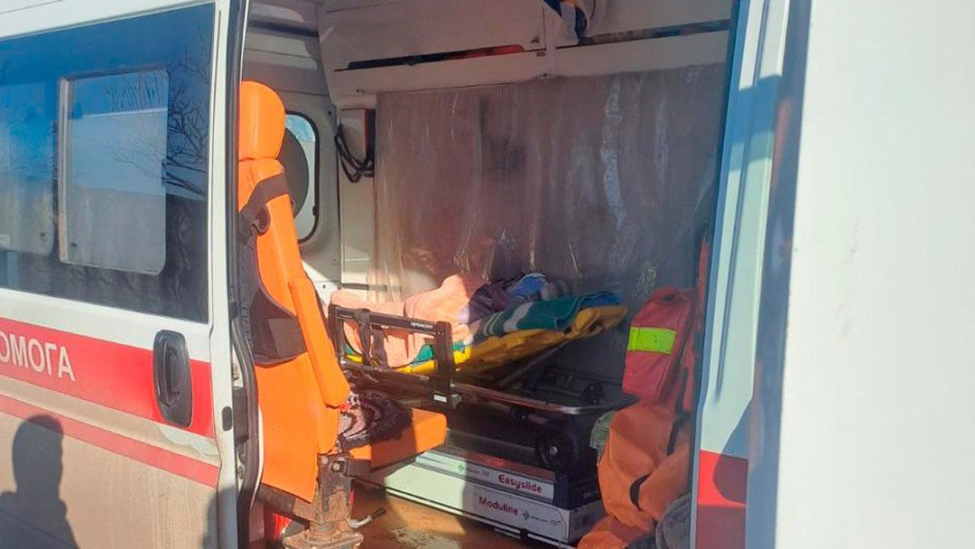 Зображення до:  Поліція вдруге евакуювала дитину з інвалідністю з прифронтового села на Куп’янщині