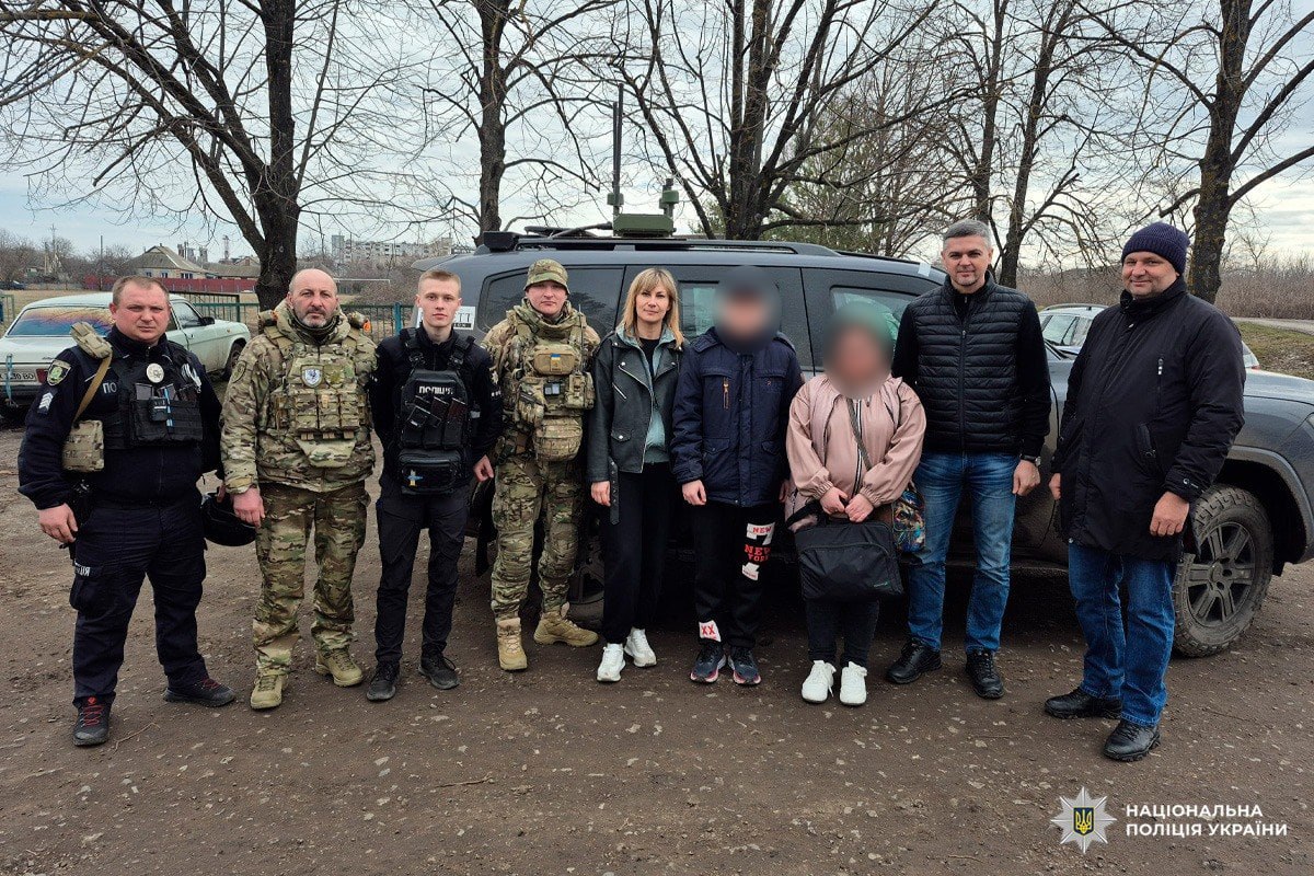 Евакуація родини з Куп'янського району Харківщини