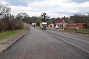 Зображення до посту: Для логістики та евакуації: на Харківщині триває ремонт ключових доріг