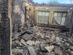 Зображення до посту: Дрони рф знищили будинок та будівлю старокругу у Золочівській громаді