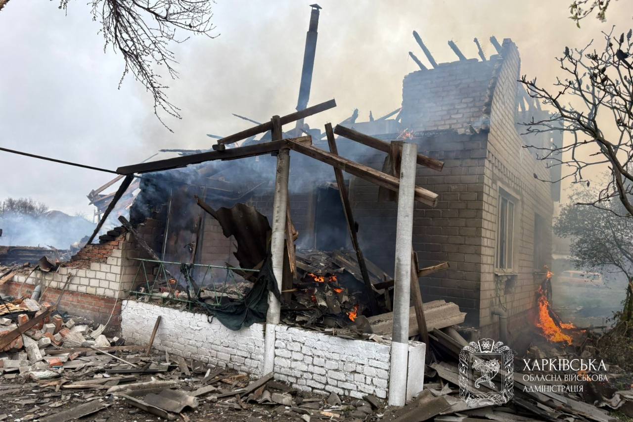 Пошкоджений від обстрілу будинок у Балаклії Харківської області, 24 квітня 2026