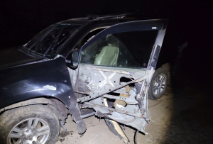 Зображення до посту: FPV-дрон на оптоволокні атакував авто у Руській Лозовій: двоє постраждалих