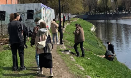 Толока на набережній Лопані