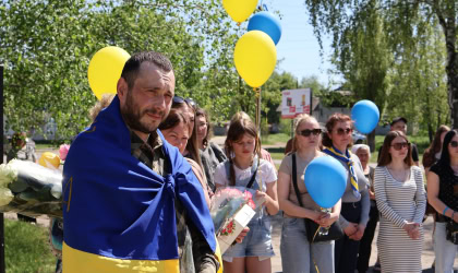 Михайло Андрющенко зняв свій портрет з Алеї надії в Златополі Харківської області
