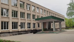 Зображення до посту: У Лозівський громаді призупинили будівництво двох шкільних укриттів — міськрада