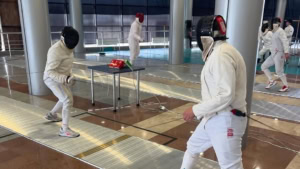 Зображення до посту: Спорт проти стресу: в Харкові проведуть благодійне тренування з фехтування