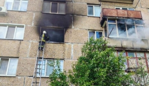 Зображення до посту: У Слобожанському сім’я рятувалася від пожежі через вікно: хлопчика врятували перехожі