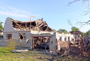 Зображення до посту: По Шевченковому вдарили чотири авіабомби: є постраждалі, пошкоджені будинки