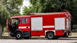 Зображення до посту: У Харкові через дронові удари пошкоджено АЗС та автомийку, є постраждалі