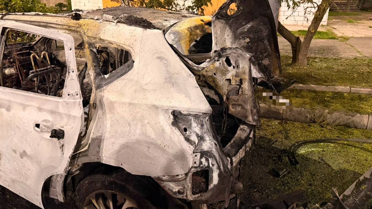 Зображення до:  FPV-дрон атакував авто в Харкові, постраждали двоє людей