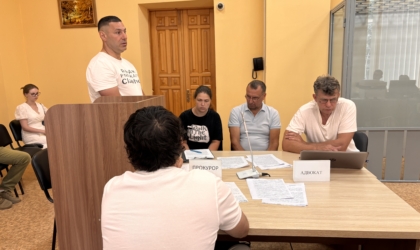 Апеляційний суд Харкова заарештував азербайджанського опозиціонера Гасанлі на 40 днів IMG_3590
