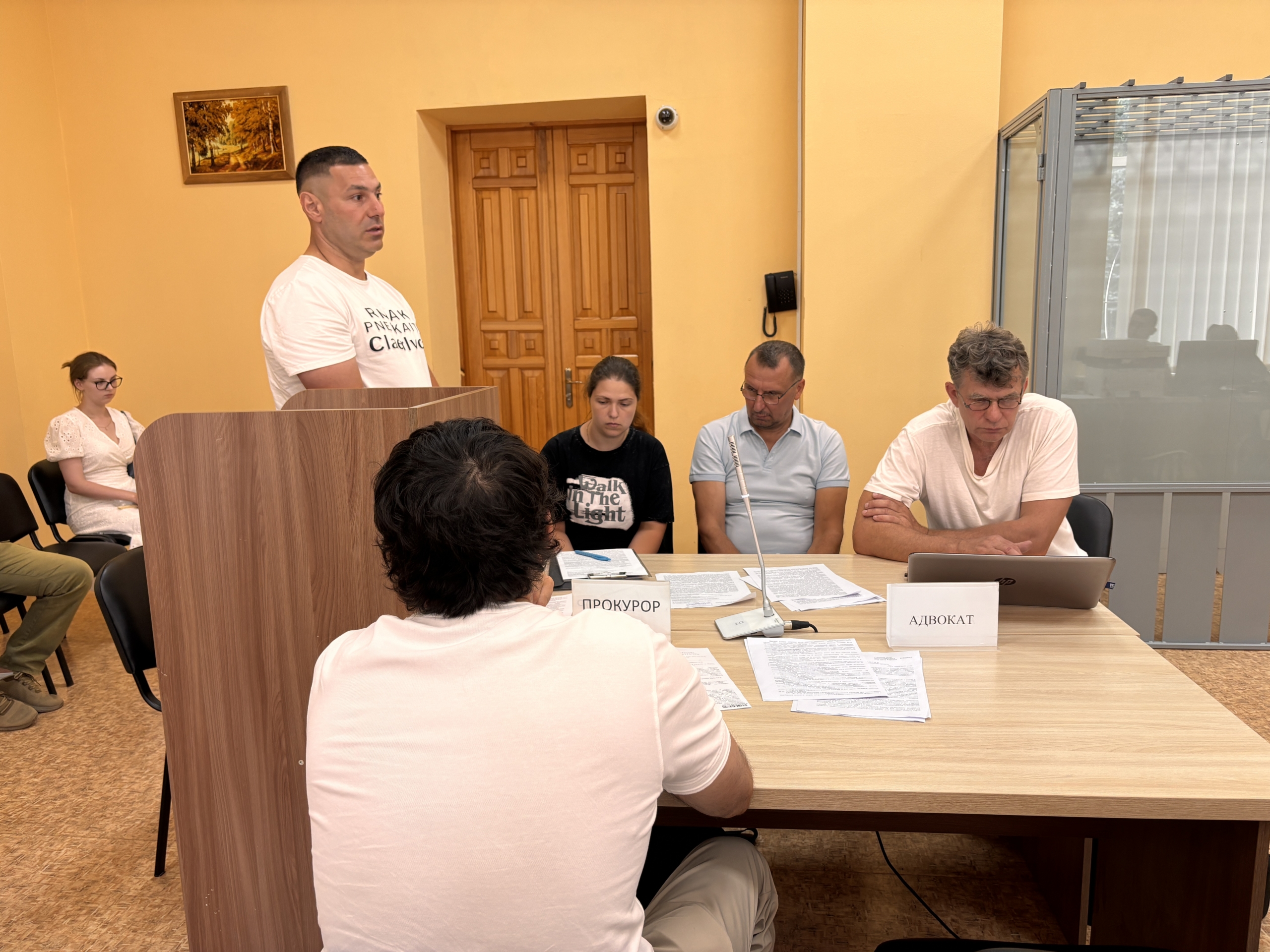 Article Апеляційний суд Харкова заарештував азербайджанського опозиціонера Гасанова на 40 днів