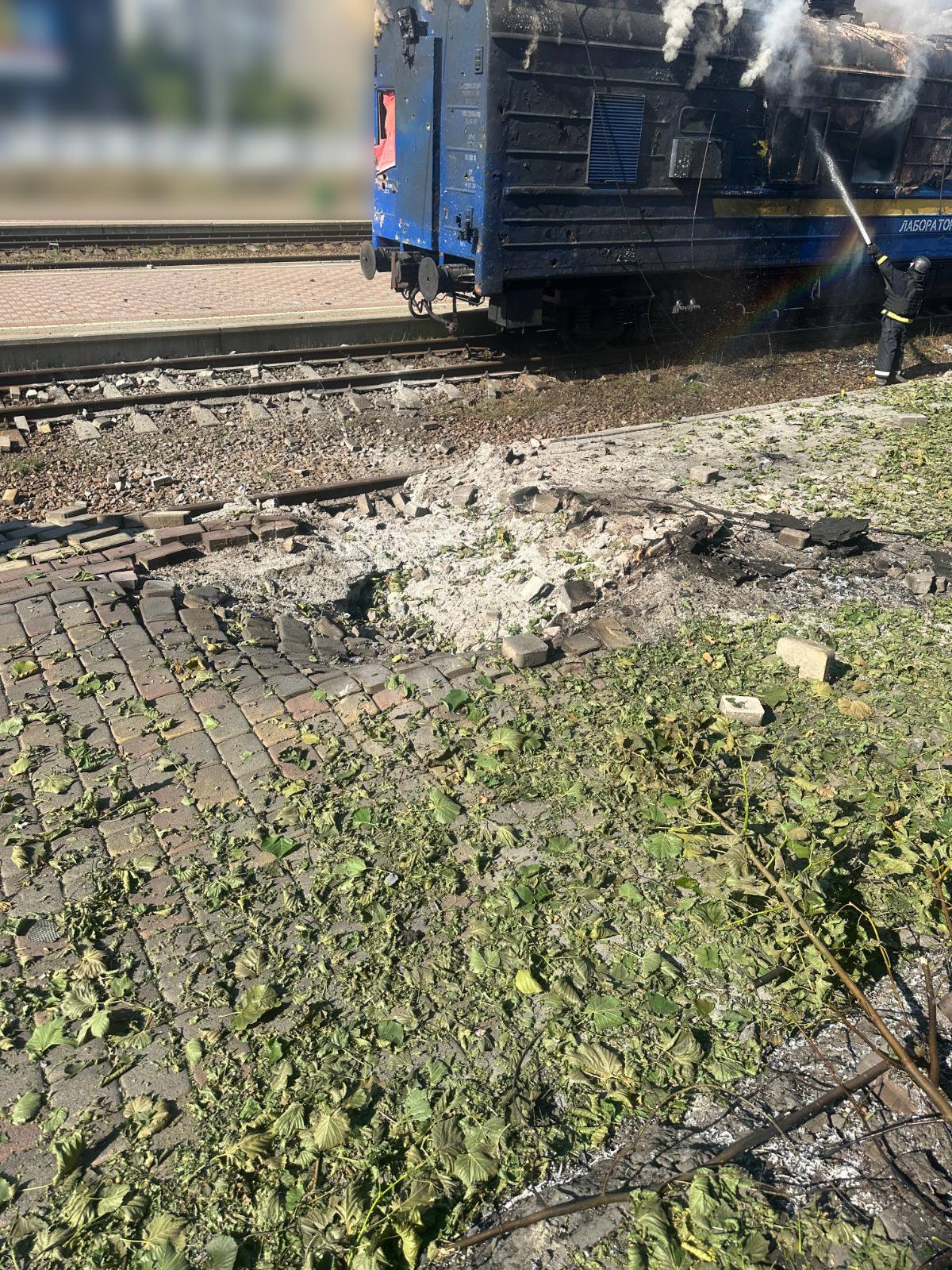 Наслідки удару по вокзалу в Лозовій Харківської області, 6 серпня 2026