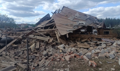 Армія рф вдарила КАБами по Ізюму: постраждали четверо жінок photo_2026-08-13_16-22-32 (4)