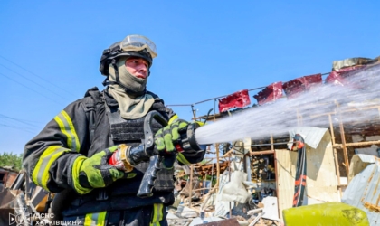 У Печенігах загасили пожежі після ракетного обстрілу: побільшало поранених photo_2026-08-18_11-47-19 (3)