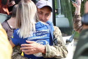 Зображення до посту: Україна повернула з російського полону ще 103 військових