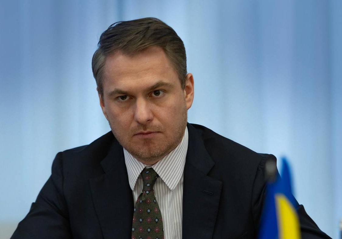 Генпрокурор Кравченко підписав підозру очільнику НАБУ та виїхав за кордон photo_2026-03-18_18-12-41