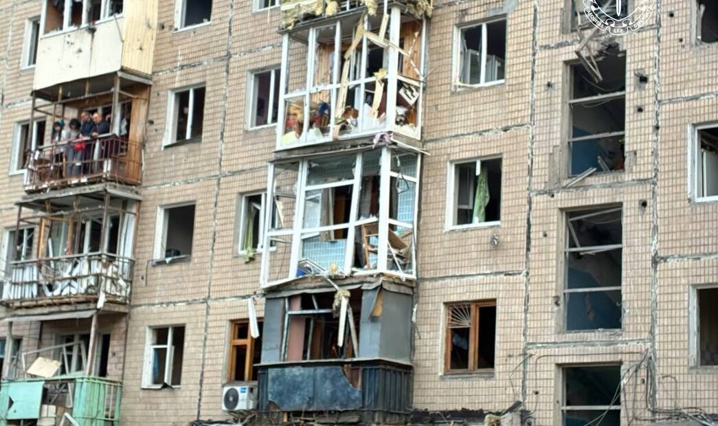 Харків 5 жовтня атакували КАБи: є загиблі та поранені photo_2026-10-05_16-52-08