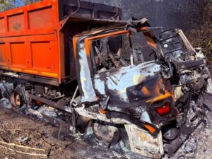 Пошкоджене дроном авто в Чорноглазівці на Харківщині, 11 жовтня 2026