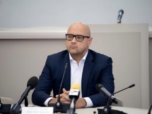 Дмитро Святаш
